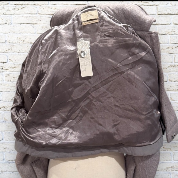 NWT Urban Outfitters Grey Felted Cropped Jacket - Size M - Picture 5 of 8